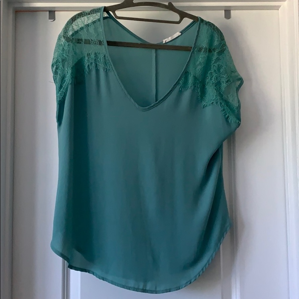 Foley short sleeve top